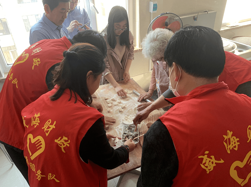 2024年正版免费天天开彩，全面贯彻解释落实的战略分析