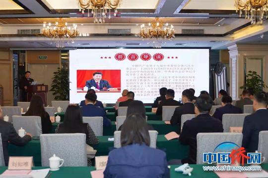 新澳门三期内必开一肖，全面贯彻解释落实的重要性