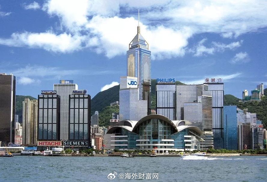 关于澳门与香港管家婆在2025年的精准服务，全面释义、解释与落实策略