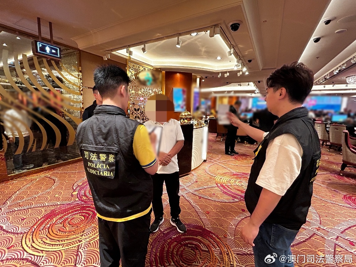 澳门内部免费一码资料精准大公开下载手机版的风险警示——揭露违法犯罪问题