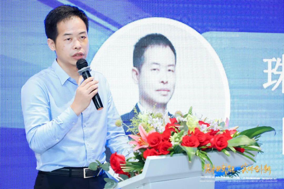 探索未来的新澳门与香港，正版免费资本车的发展与实现