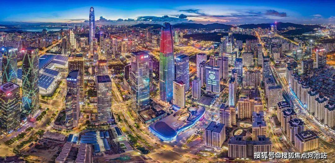 新澳2025资料大全免费，高效回顾方案与经典版内容深度解析